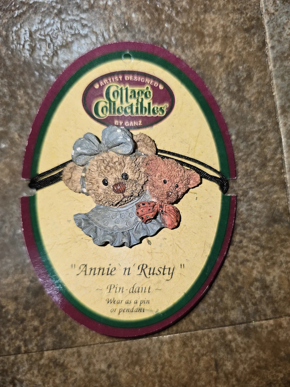 Cottage Collectibles 'Annie n' Rusty' Pin-Dant - Cream, Pink, Blue